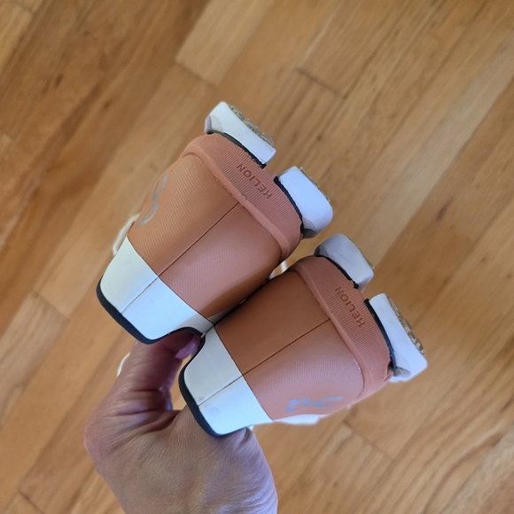 On Cloud Boom Sneakers - Picture 5 of 6